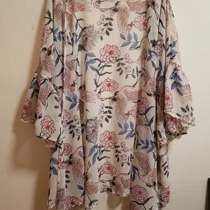 NWOT Liberty Love Kimono
